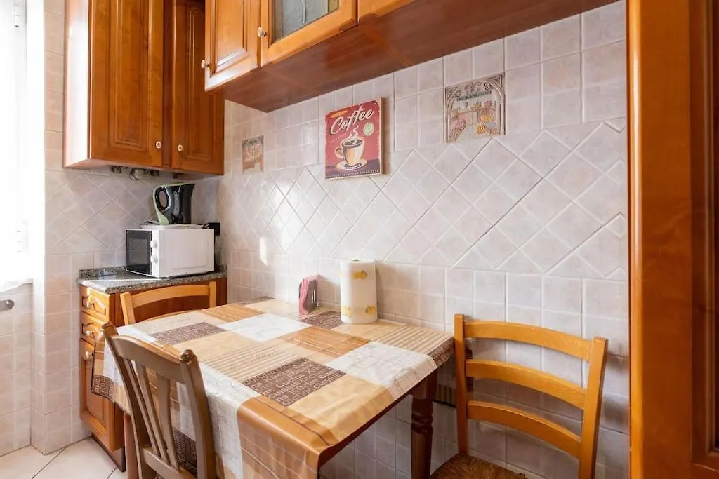 Apartment A 20 Min Dal Vaticano Hera House Rome
