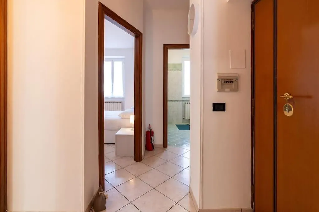 A 20 Min Dal Vaticano Hera House Rome 0*,  Italy
